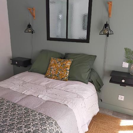 Agreable Chambre Cosy Tonnay-Charente Exterior photo